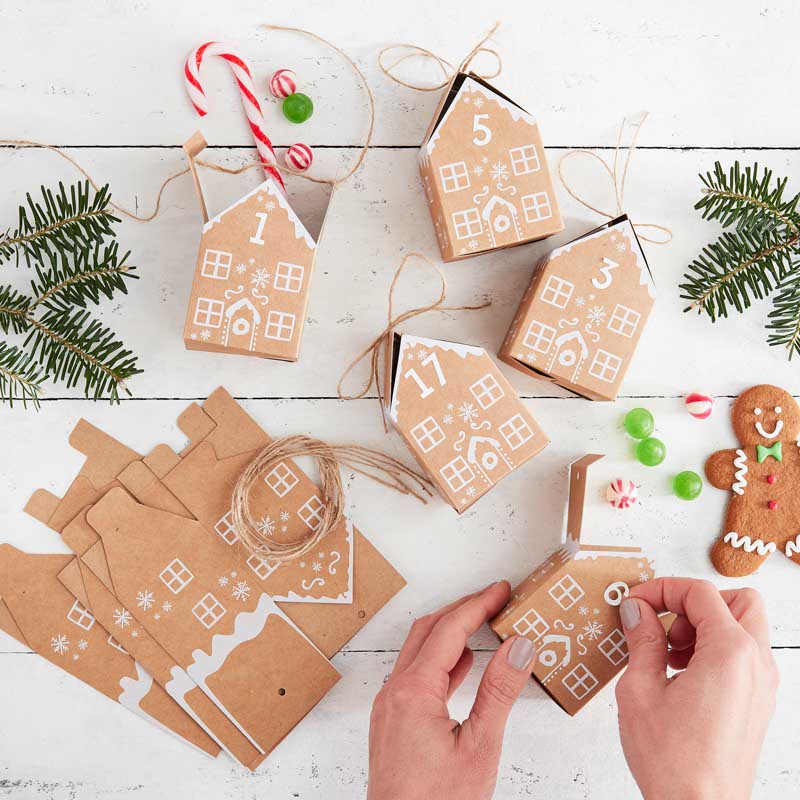 Gingerbread House Advent Calendar (24pk)