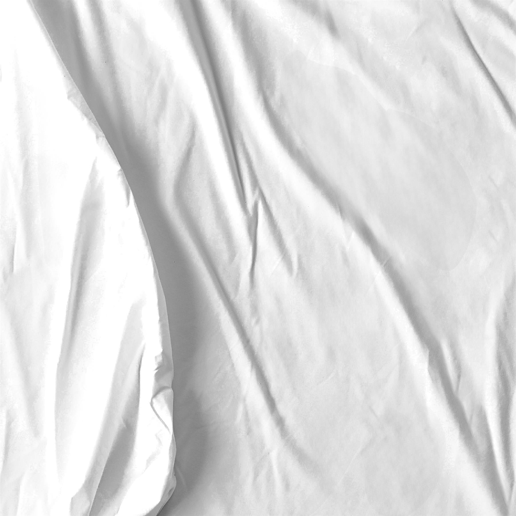 Maison & White Duvet Set with Button Fastening (White, Double)