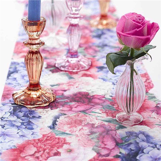 Truly Scrumptious Table Runner