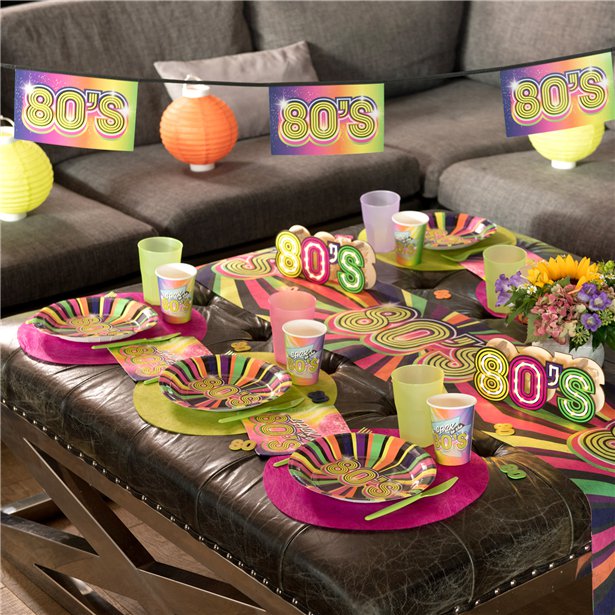 80's Bunting - 5m