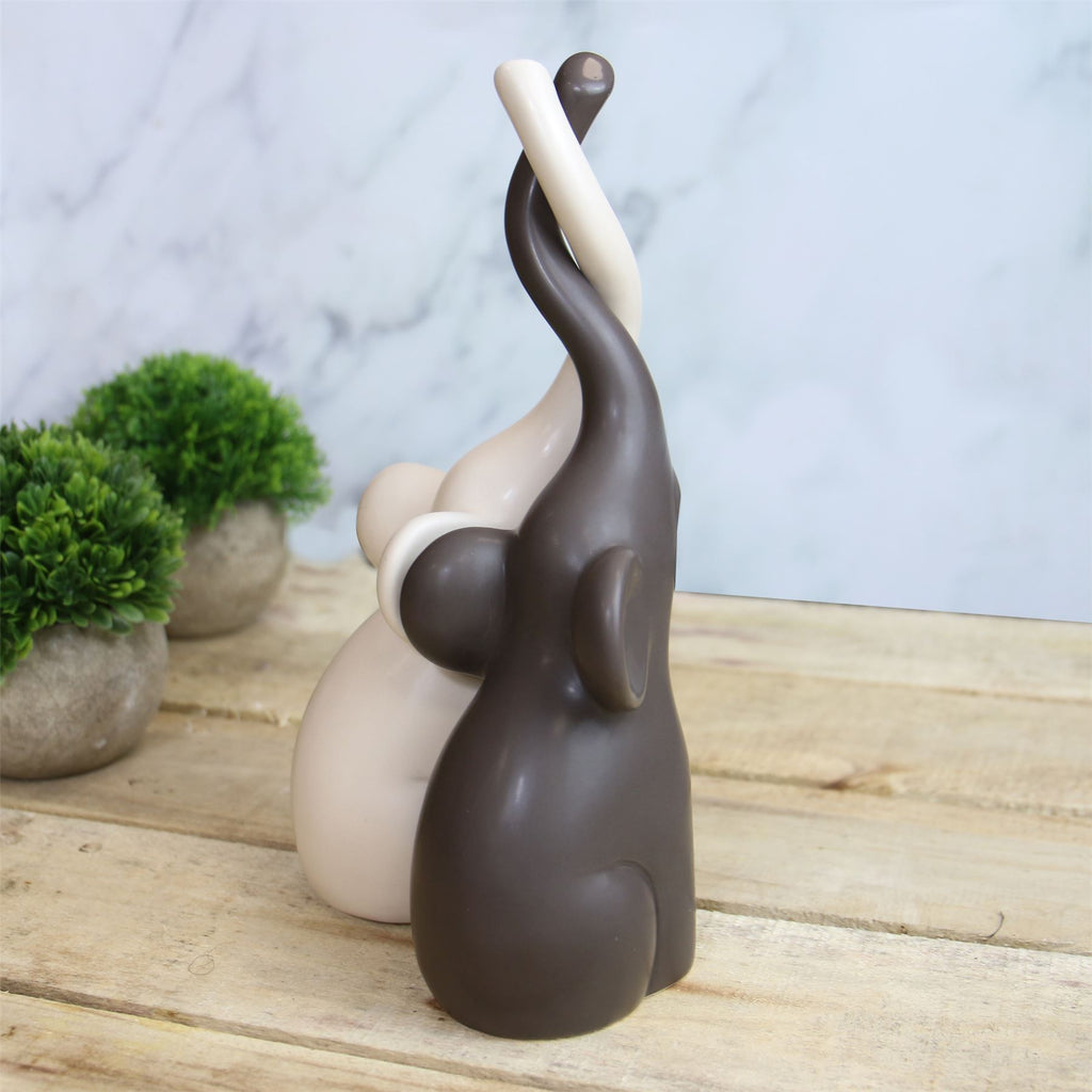 Loving Elephants Ornaments | M&W	