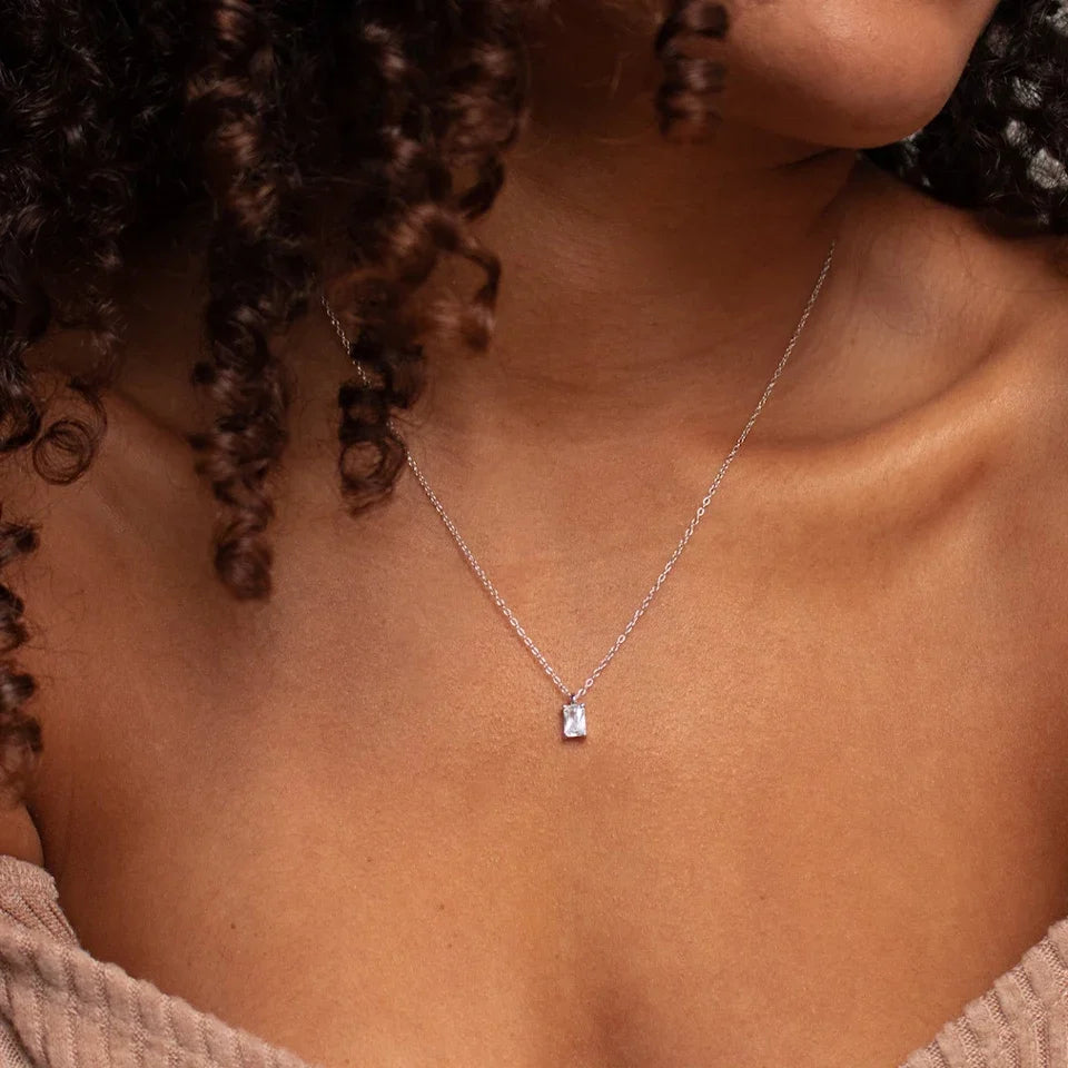 Elegant Rectangular Zirconia Pendant Necklace – Gold & Silver