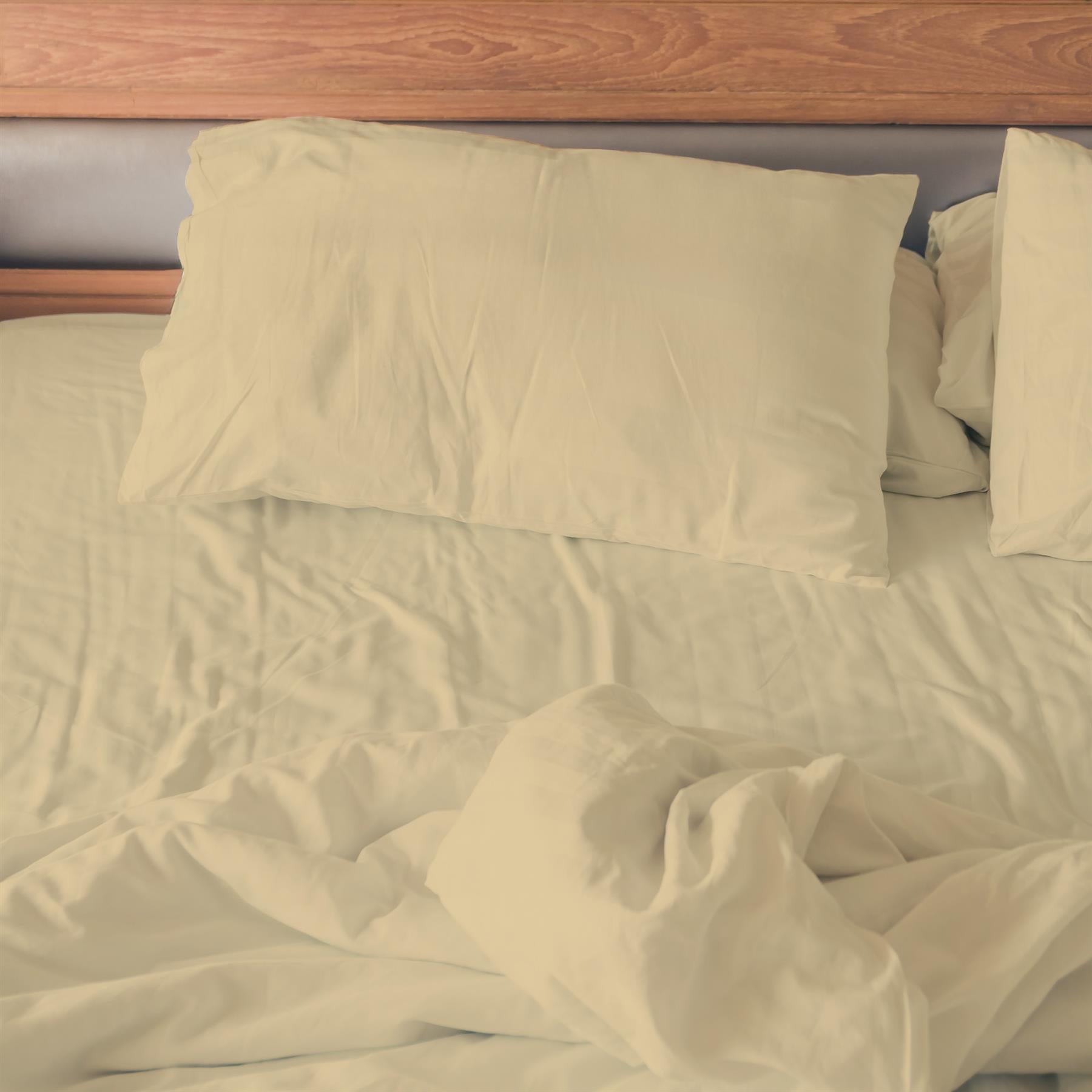 M&W 4 Piece Duvet Set with Fitted Sheet & Pillows (Beige, Double)