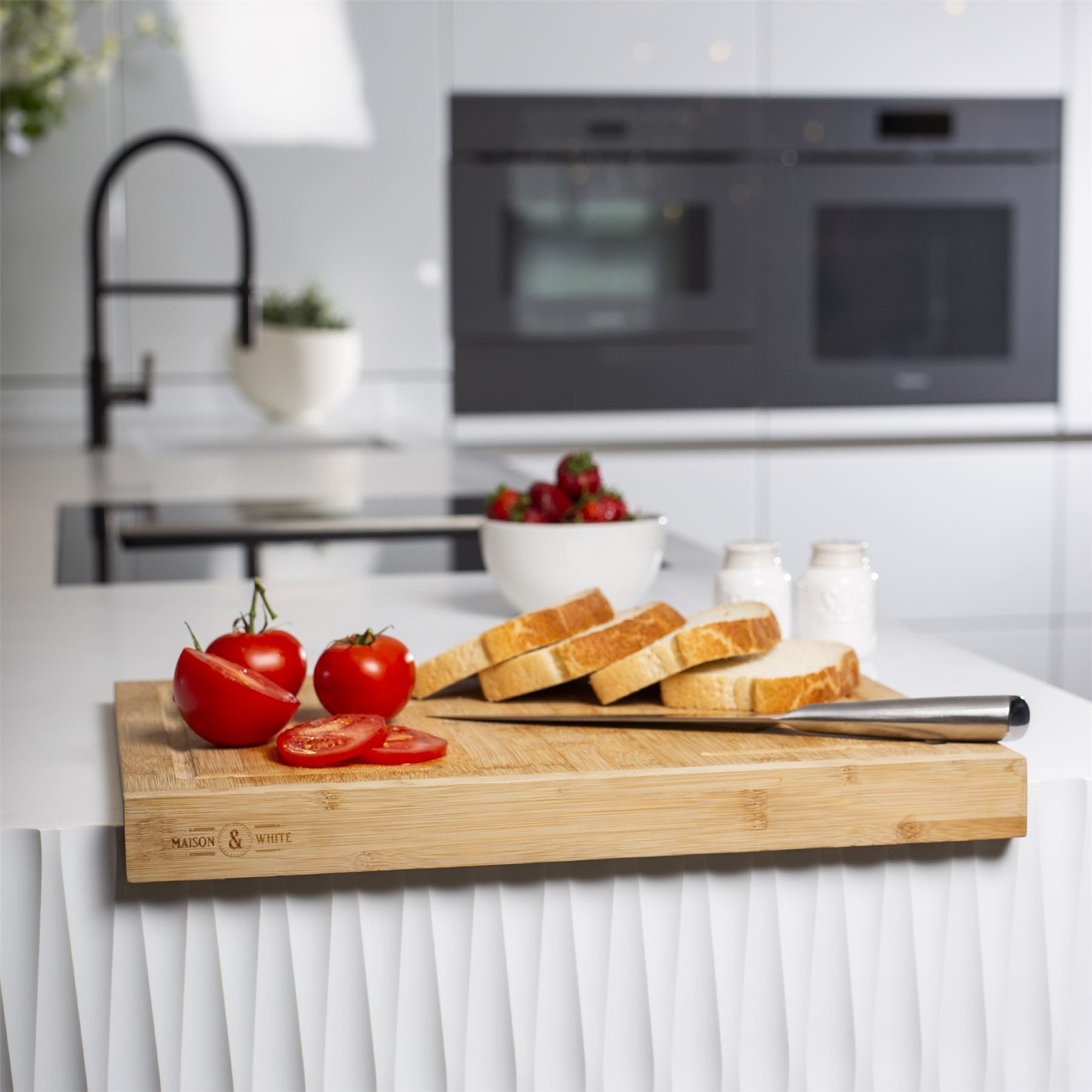 Counter Edge Bamboo Chopping Board | M&W	